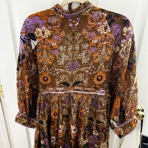 Free People knee Length dress. Crochet detail, Keyhole back. Holiday Perfection